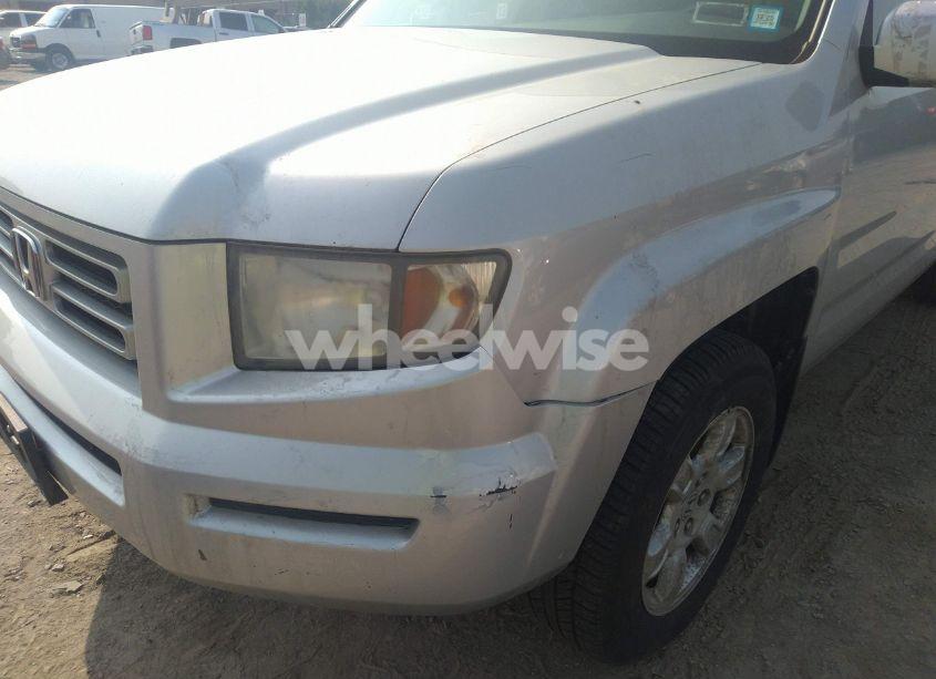 Photo 6 of 2007 Honda Ridgeline RTL (VIN 2HJYK16537H501200)