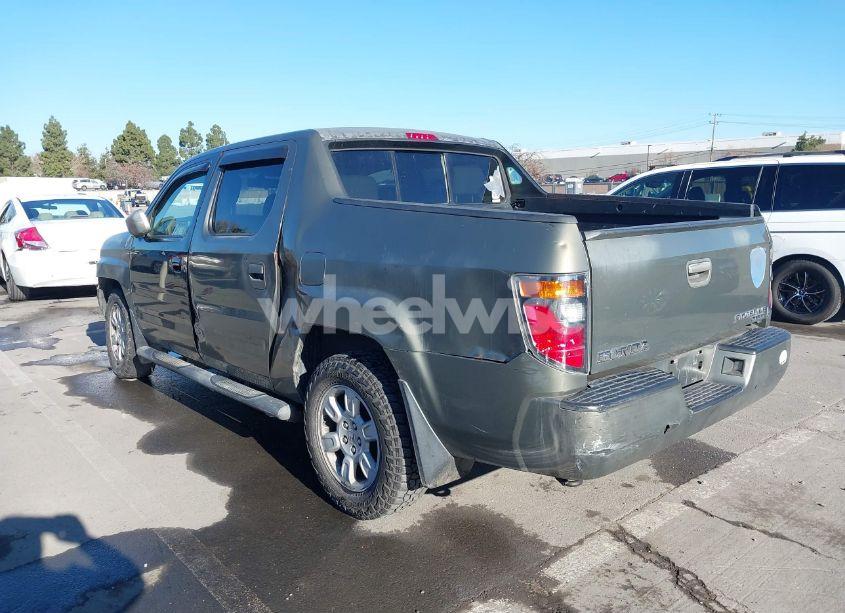 Photo 3 of 2007 Honda Ridgeline RTL (VIN 2HJYK16537H522757)