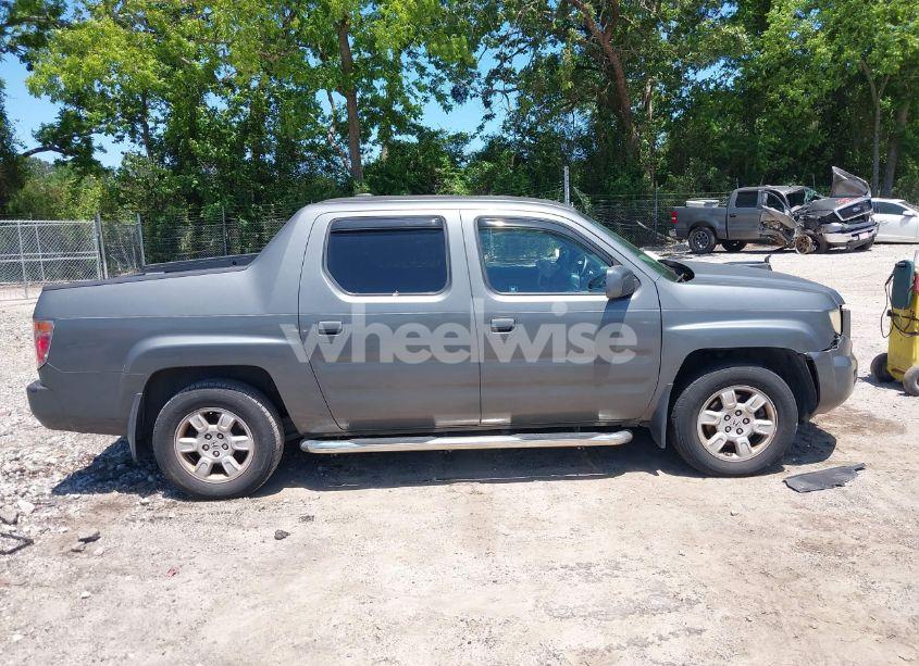 Photo 13 of 2007 Honda Ridgeline RTL (VIN 2HJYK16537H525397)