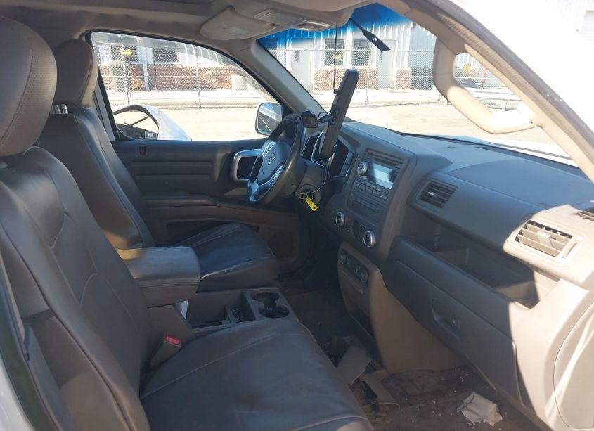 Photo 5 of 2007 Honda Ridgeline RTL (VIN 2HJYK16537H538148)