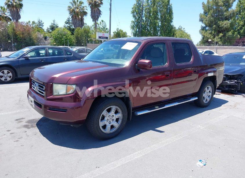 Photo 2 of 2007 Honda Ridgeline RTL (VIN 2HJYK16537H550784)