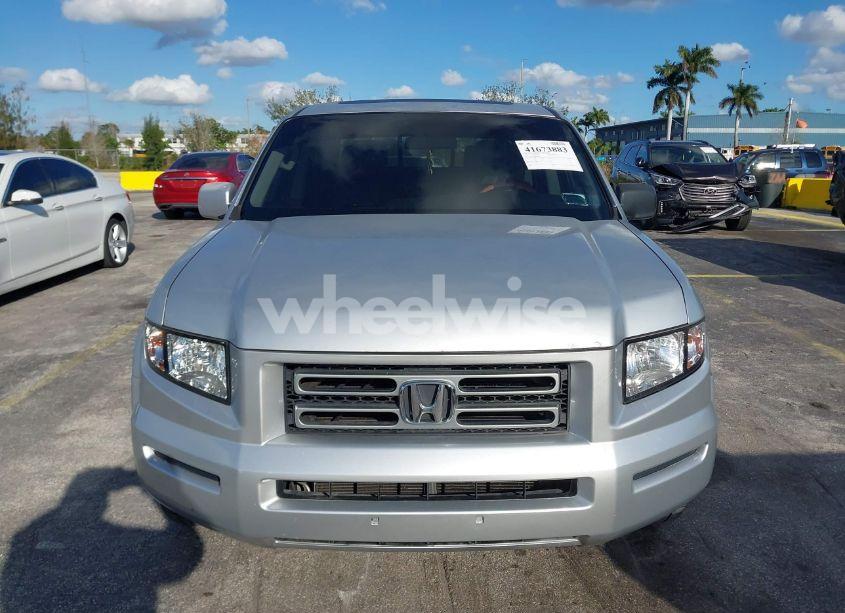Photo 6 of 2006 Honda Ridgeline RTL (VIN 2HJYK16546H572369)