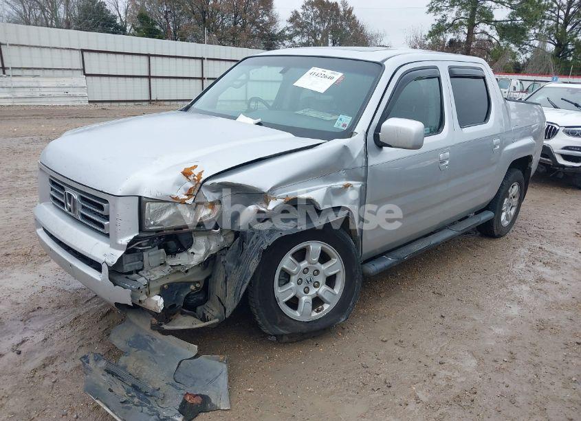 Photo 2 of 2007 Honda Ridgeline RTL (VIN 2HJYK16547H533122)