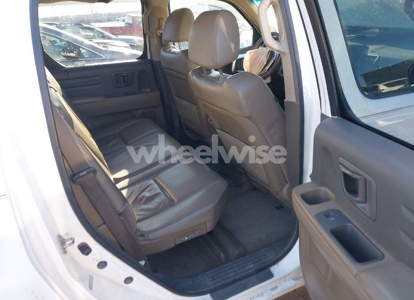 Photo 8 of 2008 Honda Ridgeline RTL (VIN 2HJYK16548H514510)