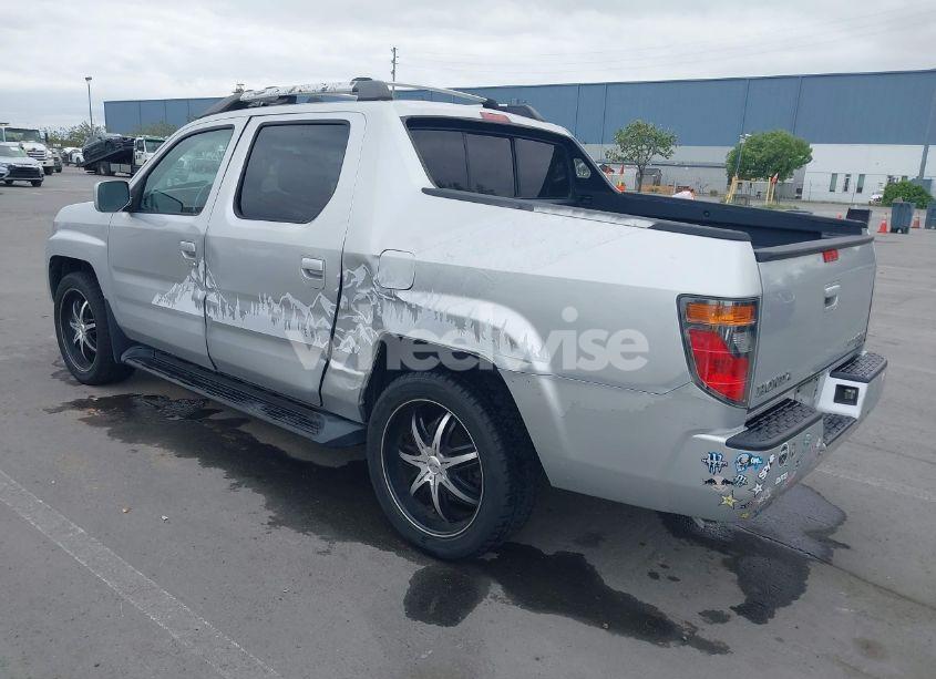 Photo 3 of 2006 Honda Ridgeline RTL (VIN 2HJYK16556H514349)