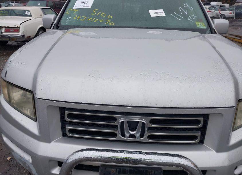 Photo 10 of 2006 Honda Ridgeline RTL (VIN 2HJYK16556H527764)