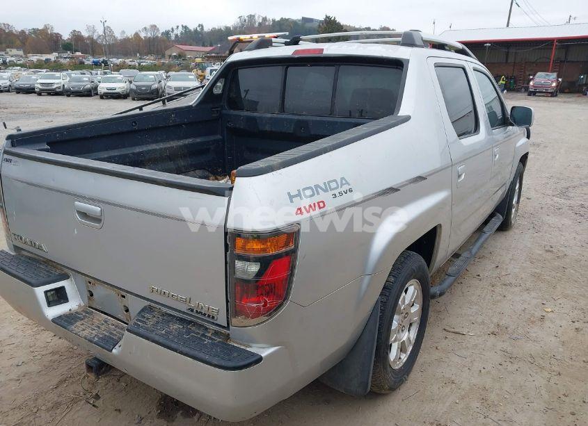 Photo 4 of 2006 Honda Ridgeline RTL (VIN 2HJYK16556H533189)