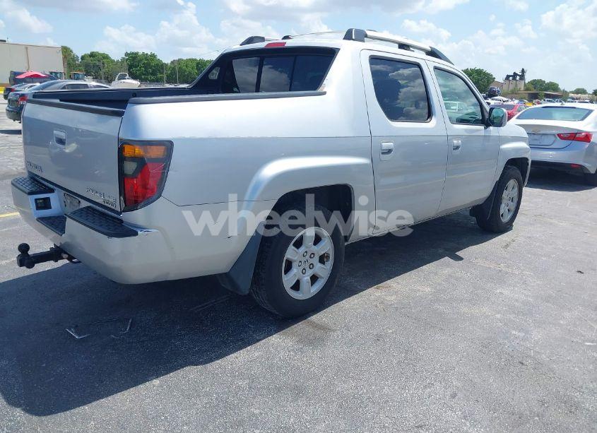 Photo 4 of 2007 Honda Ridgeline RTL (VIN 2HJYK16557H506463)