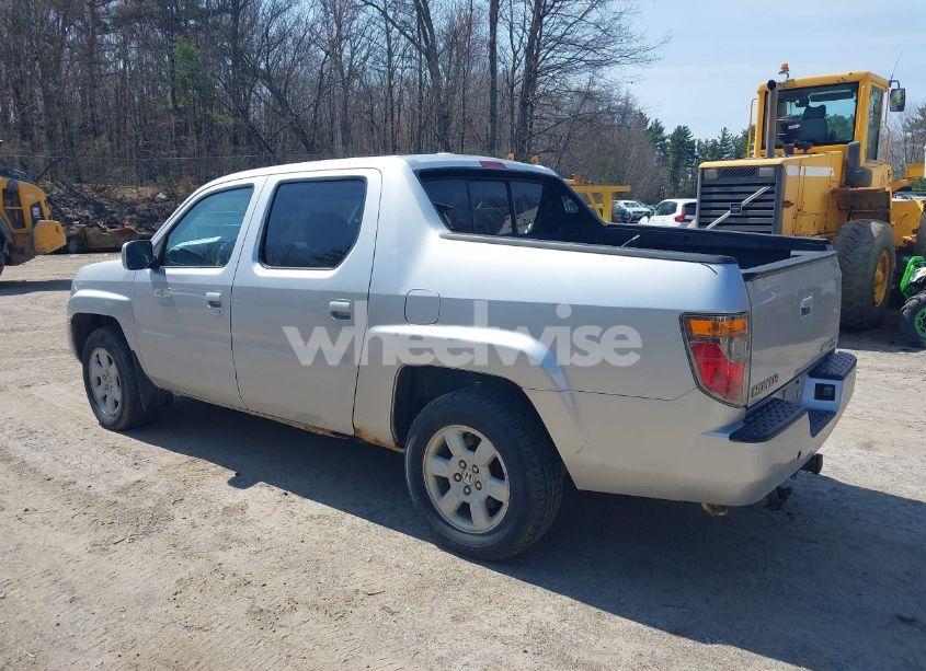 Photo 3 of 2007 Honda Ridgeline RTL (VIN 2HJYK16557H550091)