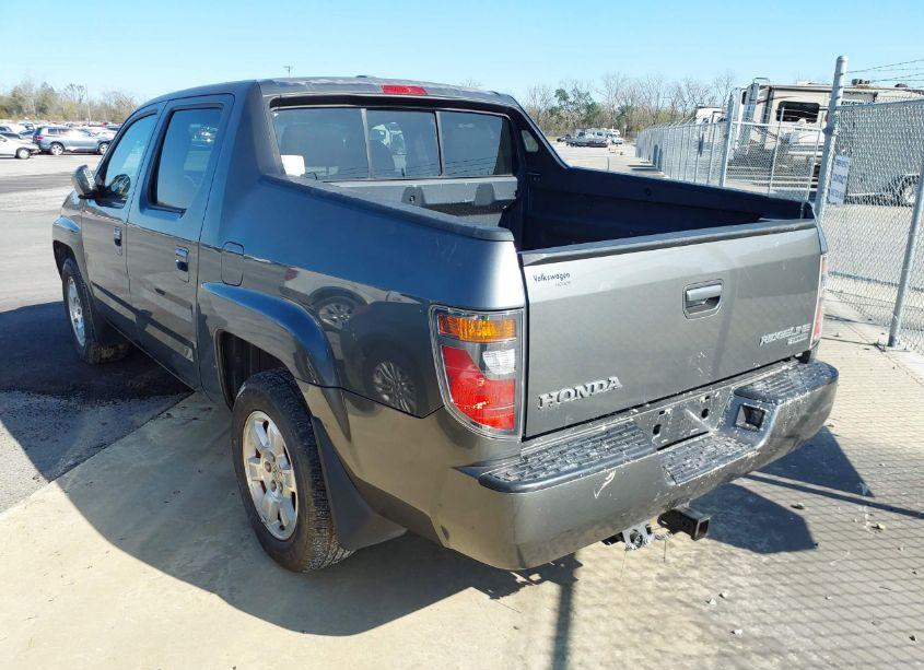 Photo 3 of 2008 Honda Ridgeline RTL (VIN 2HJYK16558H500647)