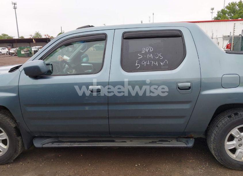 Photo 14 of 2006 Honda Ridgeline RTL (VIN 2HJYK16566H531970)