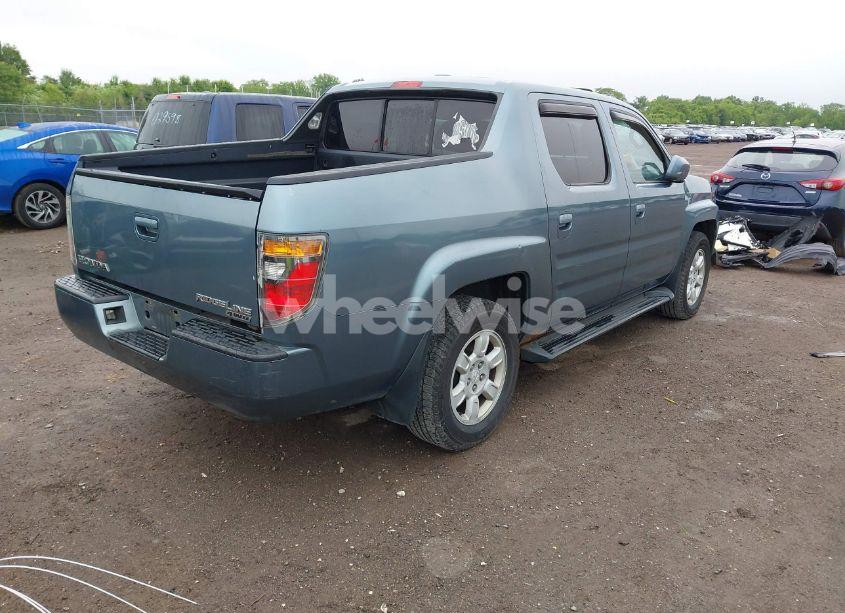 Photo 4 of 2006 Honda Ridgeline RTL (VIN 2HJYK16566H531970)