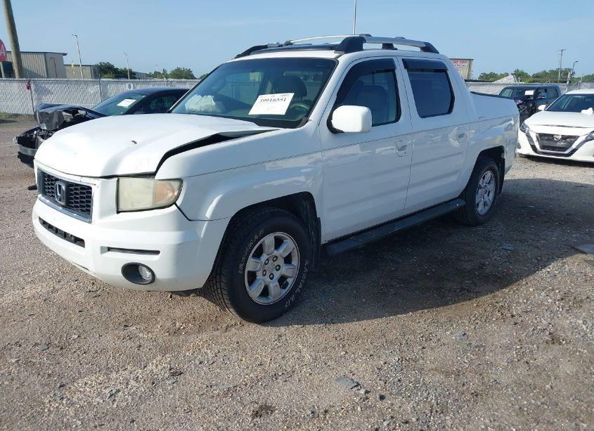 Photo 2 of 2006 Honda Ridgeline RTL (VIN 2HJYK16566H545755)