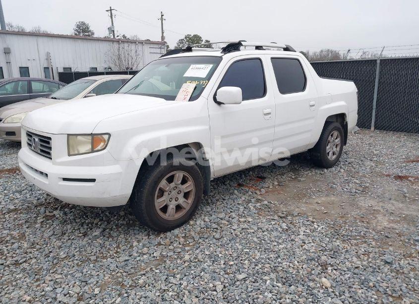 Photo 2 of 2006 Honda Ridgeline RTL (VIN 2HJYK16576H506978)