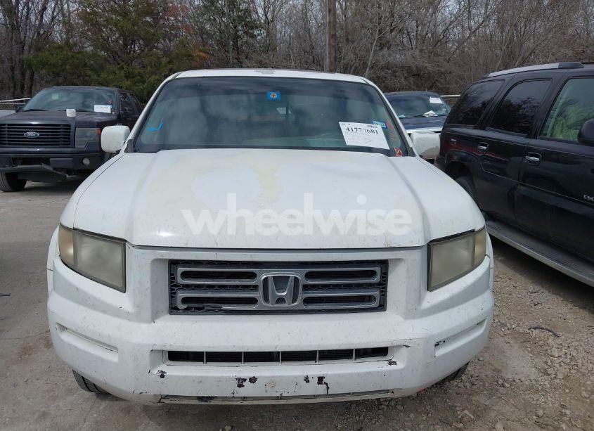 Photo 6 of 2006 Honda Ridgeline RTL (VIN 2HJYK16576H527152)