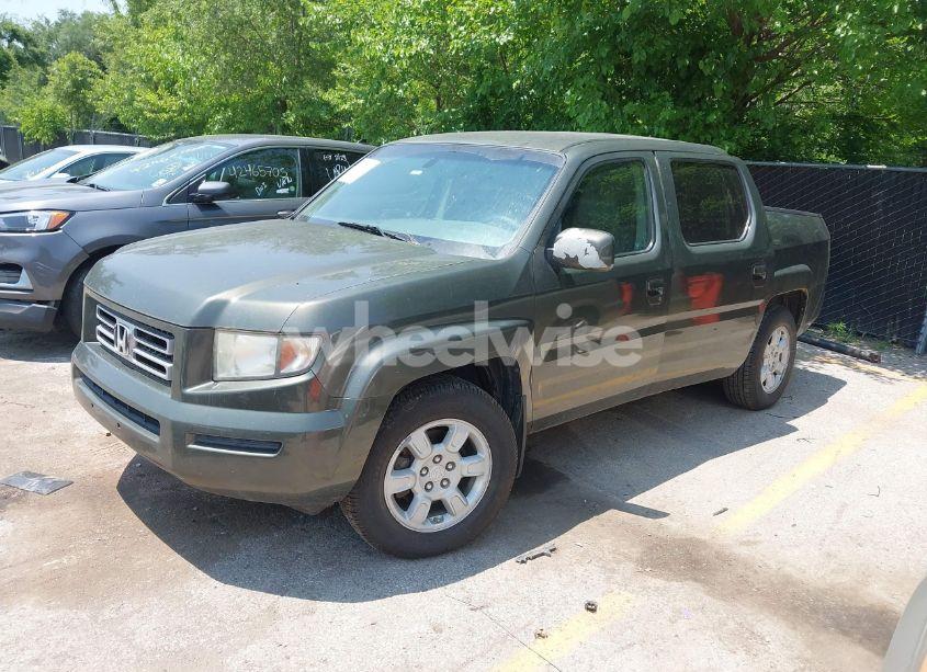Photo 2 of 2006 Honda Ridgeline RTL (VIN 2HJYK16576H548163)