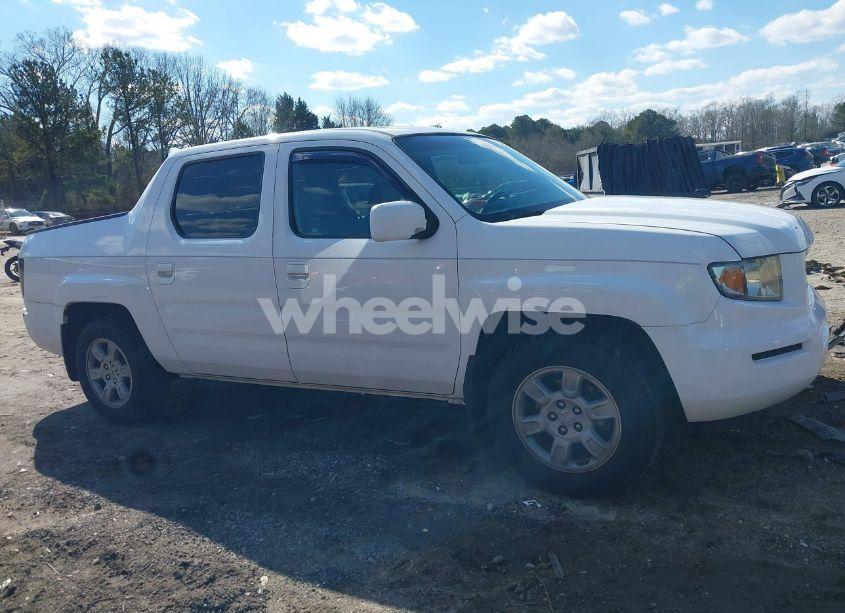 Photo 13 of 2006 Honda Ridgeline RTL (VIN 2HJYK16576H551323)