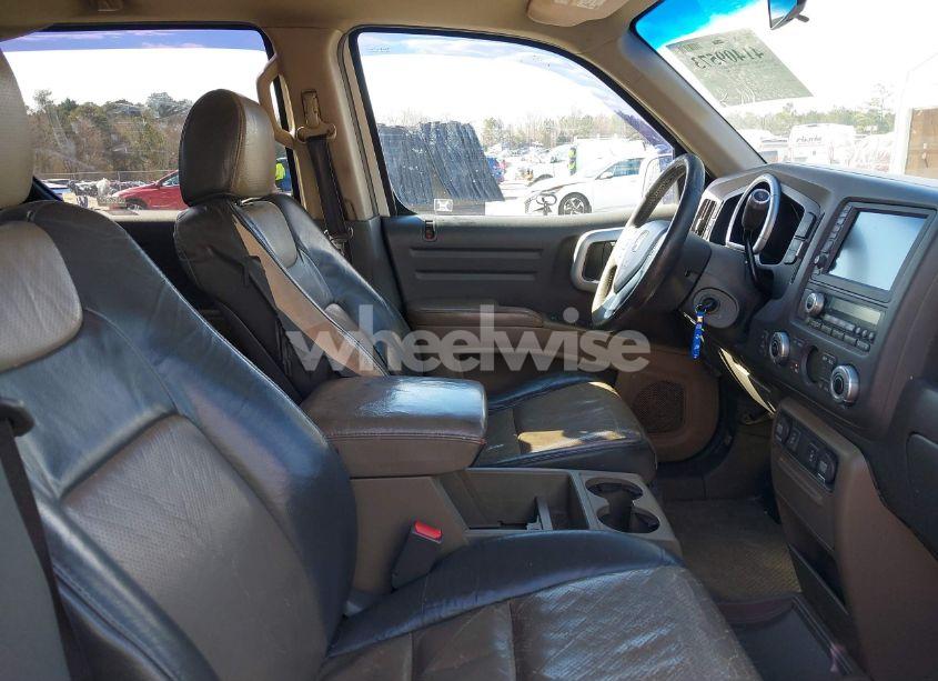 Photo 5 of 2006 Honda Ridgeline RTL (VIN 2HJYK16576H551323)
