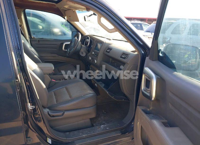 Photo 5 of 2006 Honda Ridgeline RTL (VIN 2HJYK16576H560474)