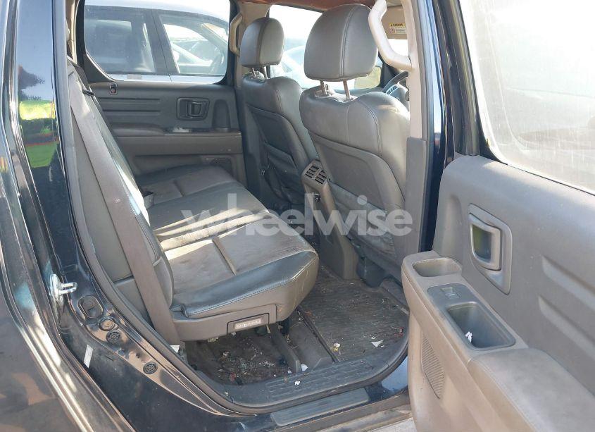 Photo 8 of 2006 Honda Ridgeline RTL (VIN 2HJYK16576H560474)
