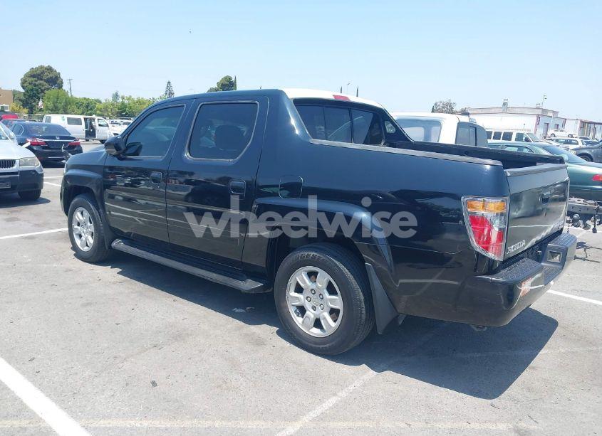 Photo 3 of 2006 Honda Ridgeline RTL (VIN 2HJYK16576H566002)