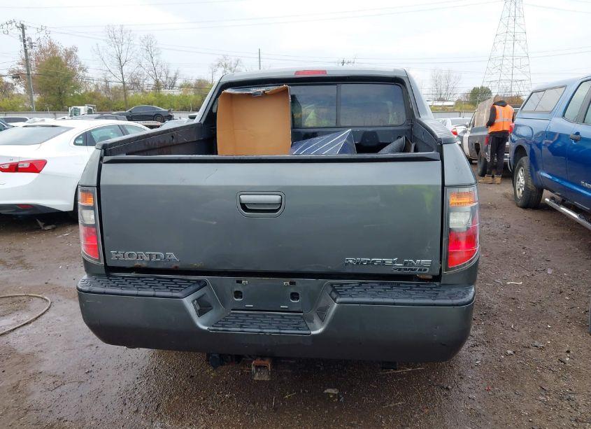 Photo 16 of 2007 Honda Ridgeline RTL (VIN 2HJYK16577H000021)