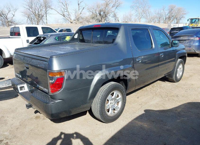 Photo 4 of 2008 Honda Ridgeline RTL (VIN 2HJYK16578H521578)