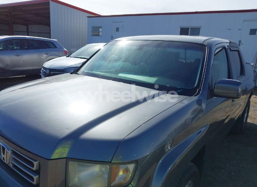 Photo 6 of 2008 Honda Ridgeline RTL (VIN 2HJYK16578H521578)
