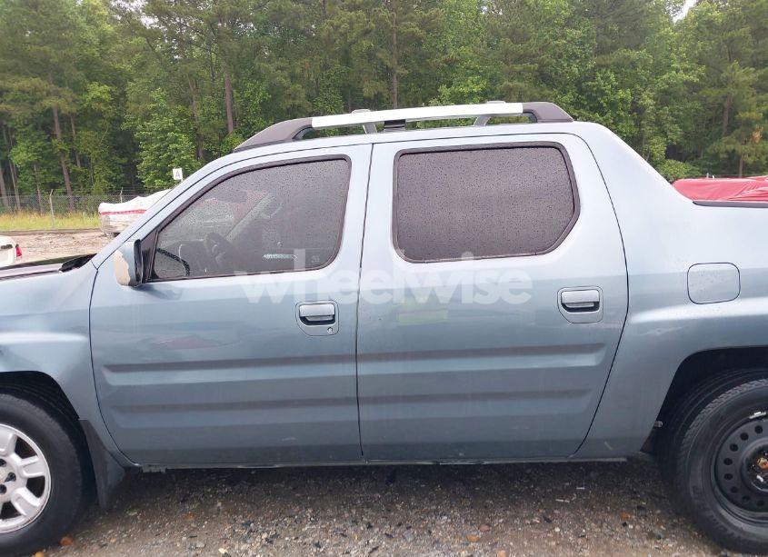 Photo 14 of 2006 Honda Ridgeline RTL (VIN 2HJYK16586H535910)