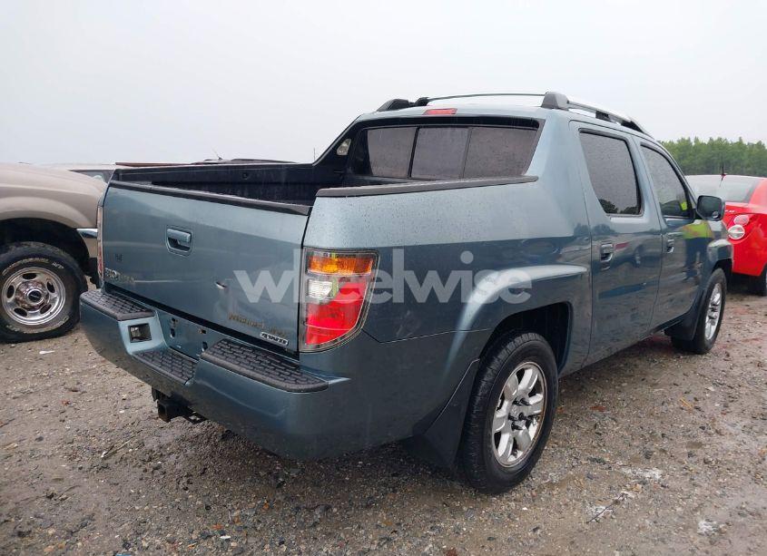 Photo 4 of 2006 Honda Ridgeline RTL (VIN 2HJYK16586H535910)