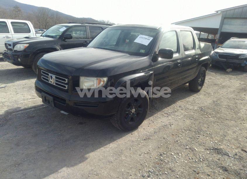 Photo 2 of 2007 Honda Ridgeline RTL (VIN 2HJYK16587H507364)