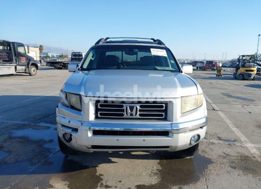 Photo 12 of 2006 Honda Ridgeline RTL (VIN 2HJYK16596H511230)