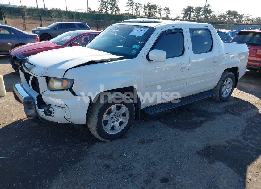 Photo 2 of 2007 Honda Ridgeline RTL (VIN 2HJYK16597H505414)