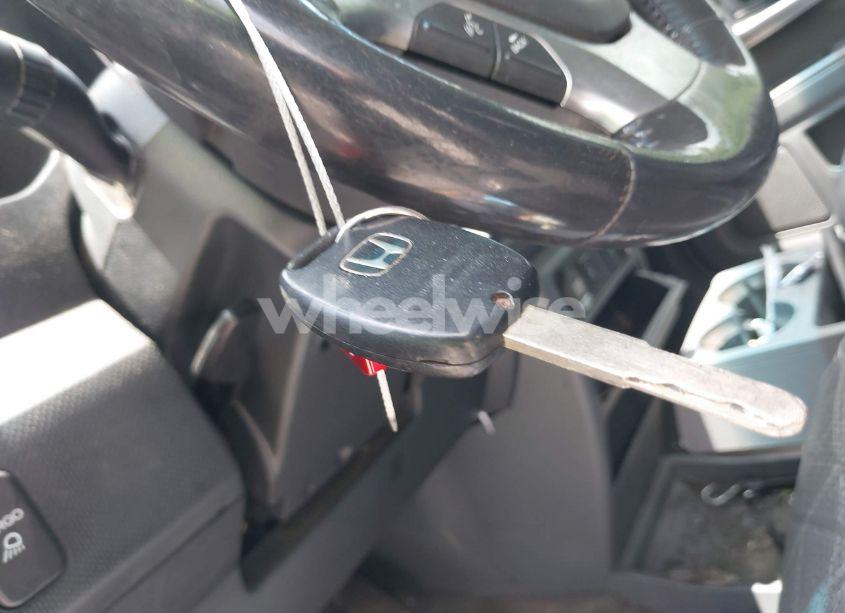 Photo 11 of 2007 Honda Ridgeline RTL (VIN 2HJYK16597H537781)