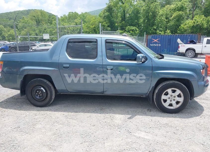 Photo 13 of 2007 Honda Ridgeline RTL (VIN 2HJYK16597H537781)