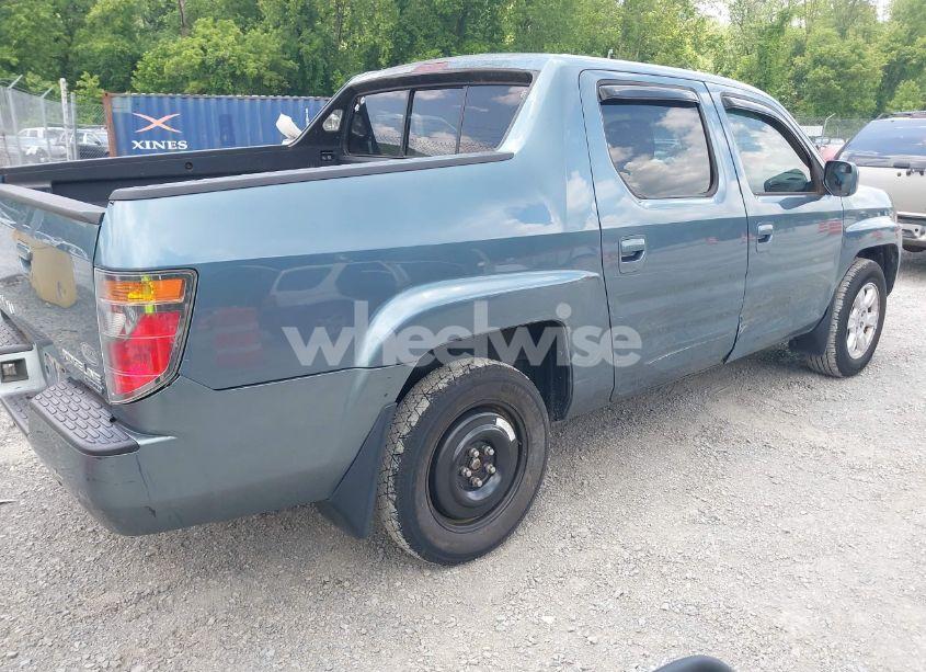 Photo 4 of 2007 Honda Ridgeline RTL (VIN 2HJYK16597H537781)