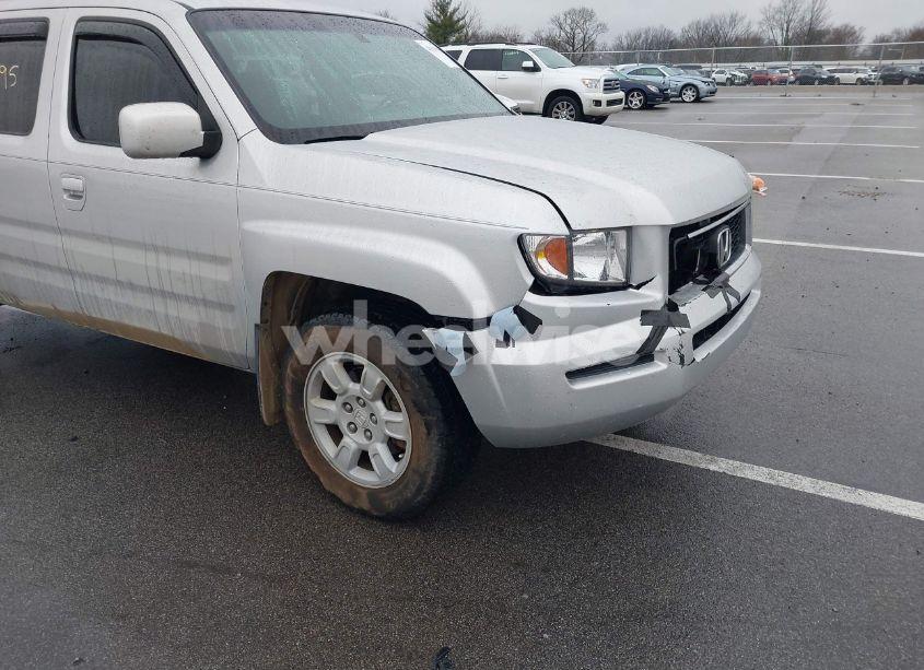 Photo 6 of 2006 Honda Ridgeline RTL (VIN 2HJYK165X6H502634)