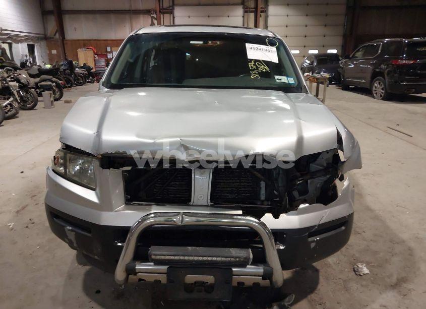 Photo 12 of 2006 Honda Ridgeline RTL (VIN 2HJYK165X6H556550)