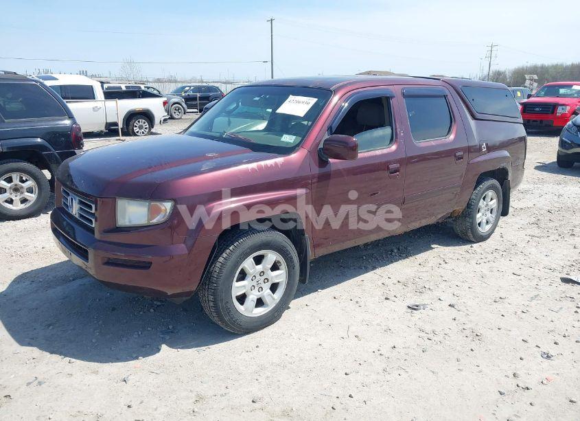 Photo 2 of 2007 Honda Ridgeline RTL (VIN 2HJYK165X7H512811)