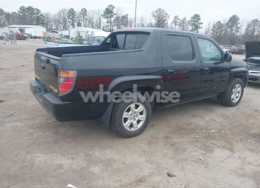 Photo 4 of 2007 Honda Ridgeline RTL (VIN 2HJYK165X7H546070)