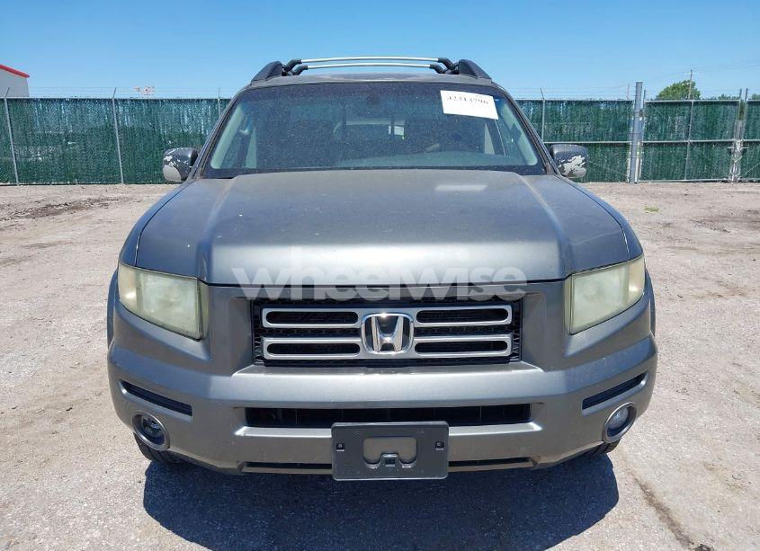 Photo 12 of 2008 Honda Ridgeline RTL (VIN 2HJYK165X8H518478)