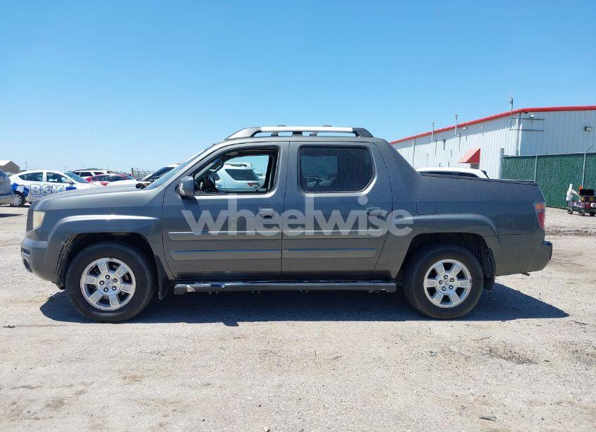 Photo 14 of 2008 Honda Ridgeline RTL (VIN 2HJYK165X8H518478)