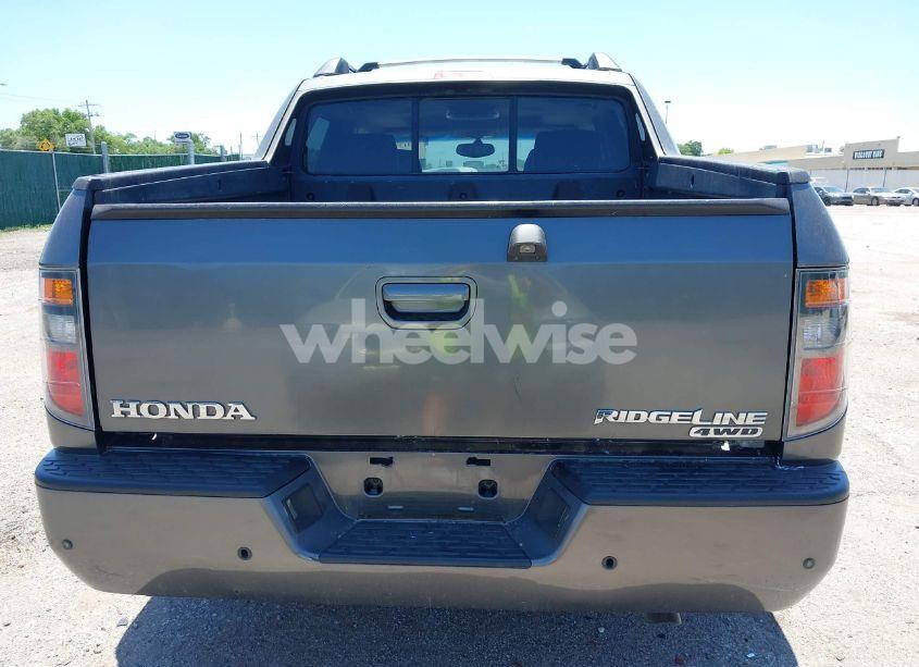 Photo 16 of 2008 Honda Ridgeline RTL (VIN 2HJYK165X8H518478)
