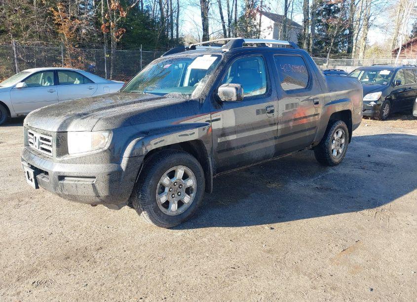 Photo 2 of 2008 Honda Ridgeline RTL (VIN 2HJYK165X8H524104)