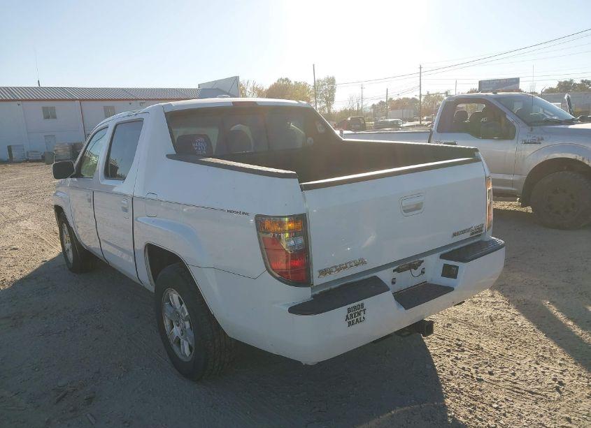 Photo 3 of 2008 Honda Ridgeline RTL (VIN 2HJYK165X8H537046)