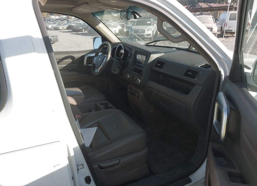 Photo 5 of 2008 Honda Ridgeline RTL (VIN 2HJYK165X8H537046)