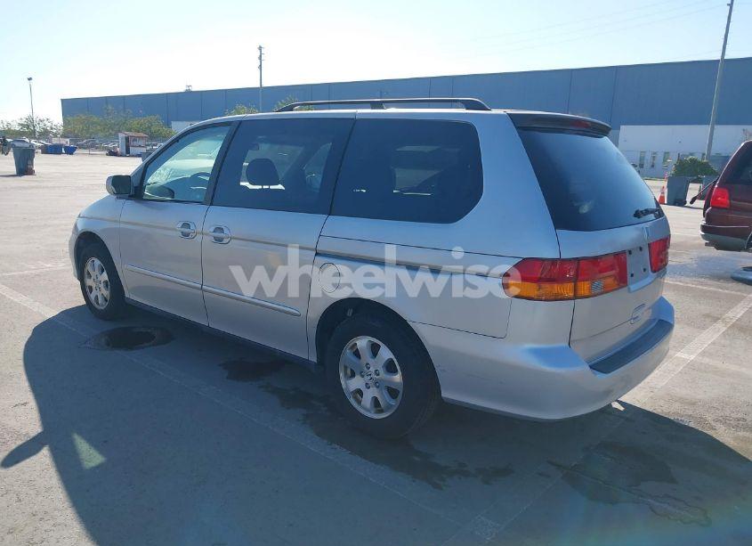 Photo 3 of 2002 Honda Odyssey EX-L (VIN 2HKRL18042H556407)
