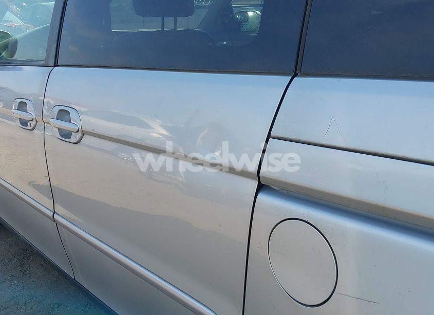 Photo 17 of 2002 Honda Odyssey EX-L (VIN 2HKRL18072H578983)