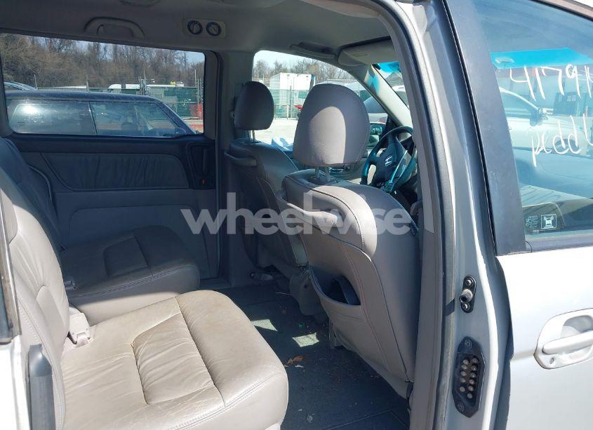 Photo 8 of 2002 Honda Odyssey EX-L (VIN 2HKRL18072H578983)