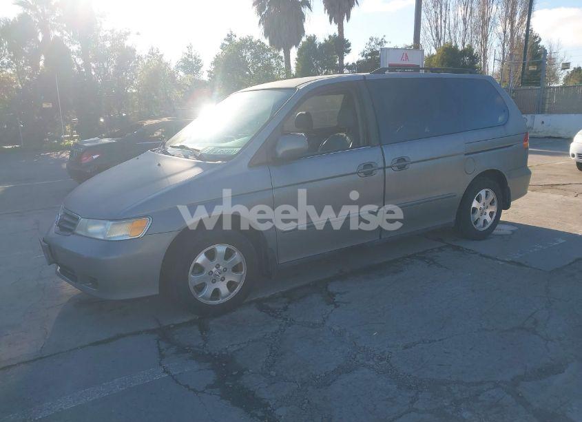 Photo 2 of 2002 Honda Odyssey EX-L (VIN 2HKRL18082H560153)